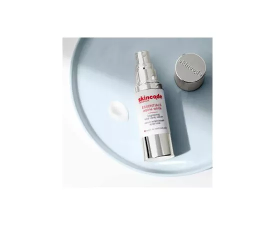 Skincode  Brightening Total Clarity Serum 30 ml